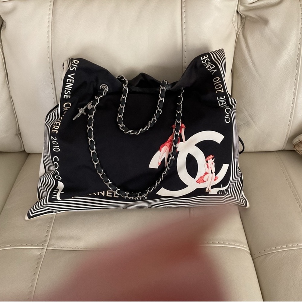 TRADED - Picture 2 of 15